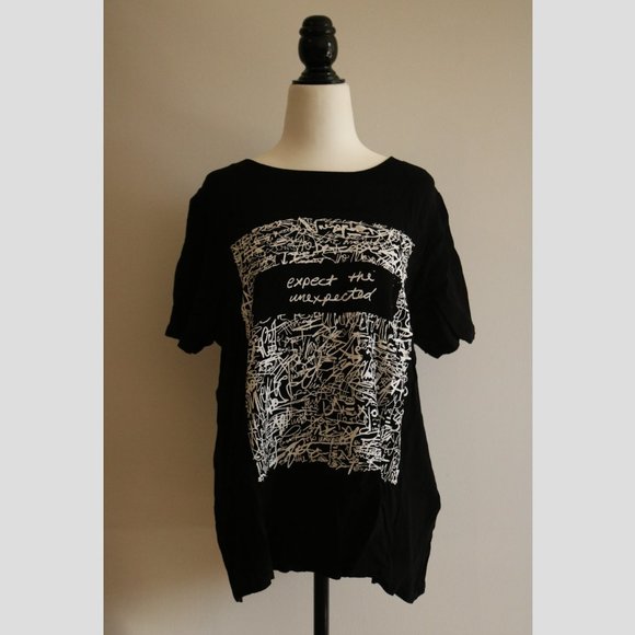 🌴3 for $20🌴 Expect the Unexpected Graphic Shirt - Picture 4 of 7